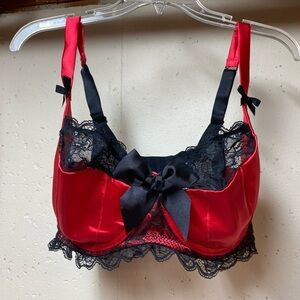 NWOT Cacique Sexy Red Satin Black Lace Demi Bra 40F